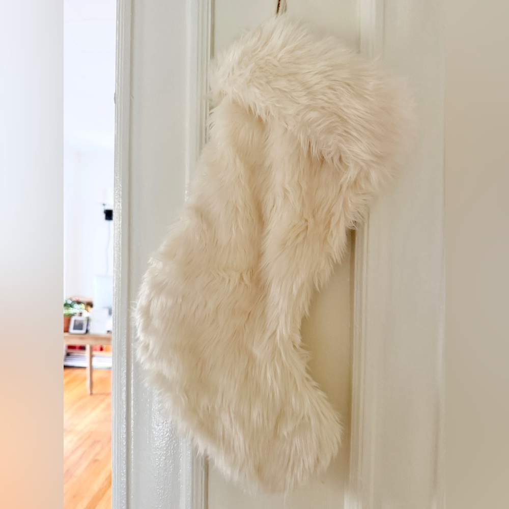 NWOT Wondershop faux fur fuzzy stocking
